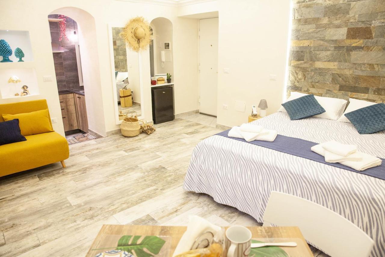 Plebiscito House - Casa Vacanze Napoli Exterior photo